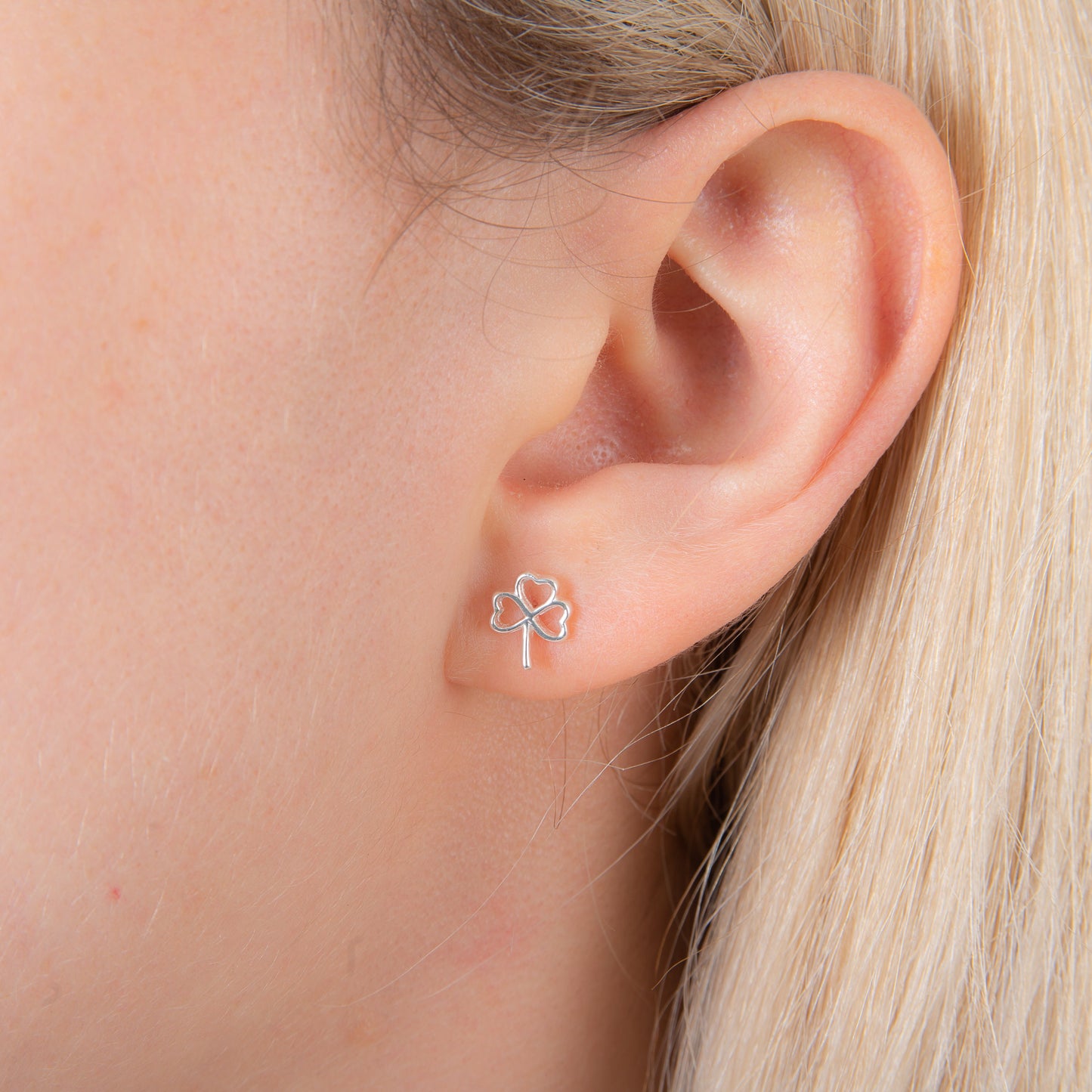 Sterlingsilber 3 Blatt Kleeblatt Herz Ohrstecker