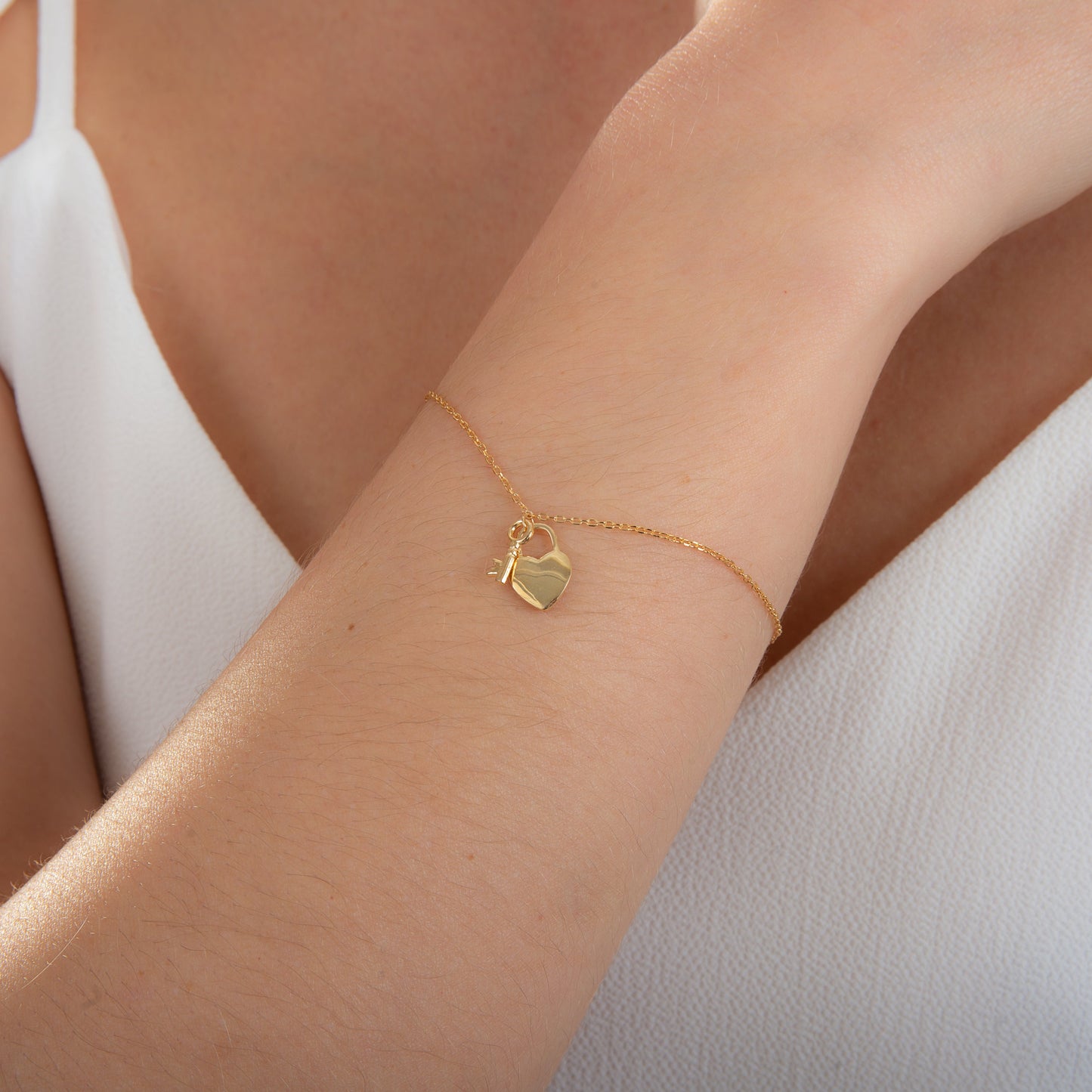 Vergoldet Schlüssel & Herz Vorhängeschloss Armband Einstellbar