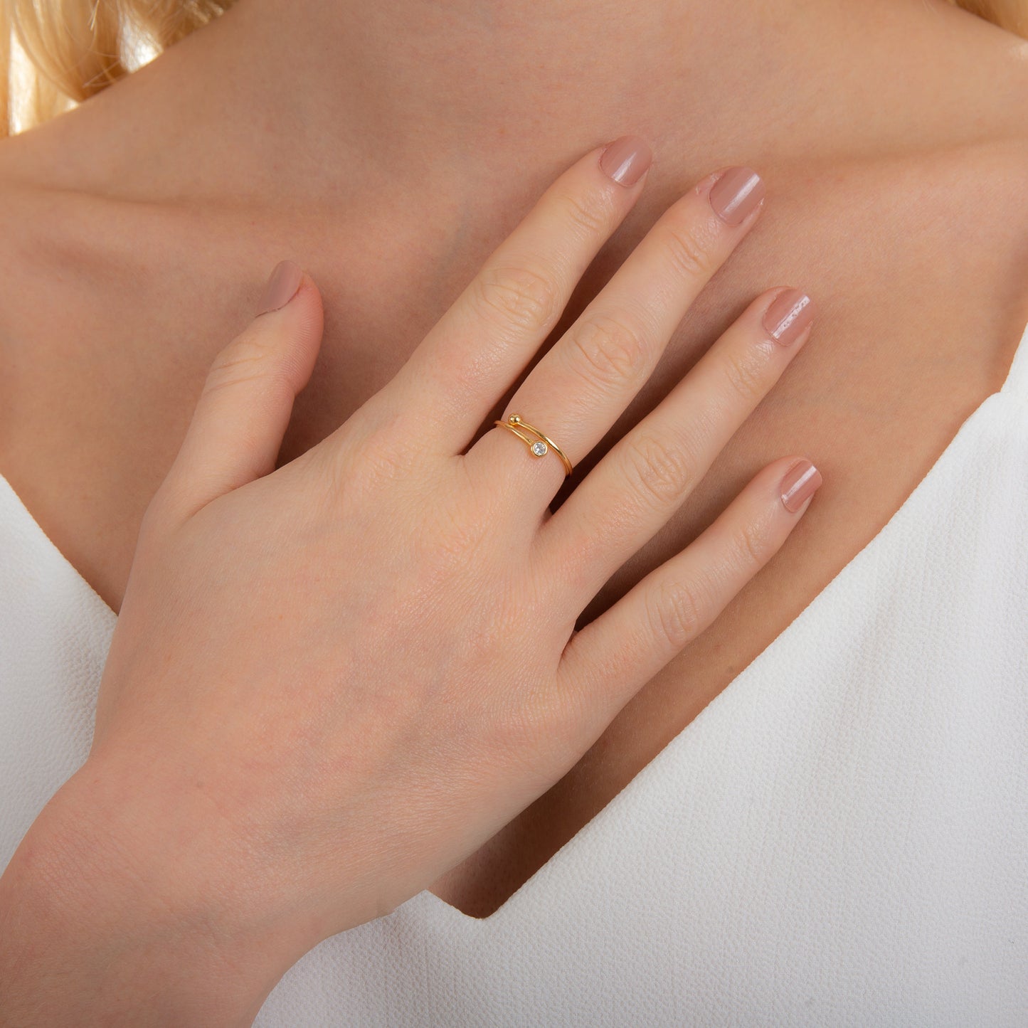 Gelbvergoldet Sterlingsilber Rund Klar CZ Kristall & Kugel Minimalismus Offen Größenverstellbar Ring