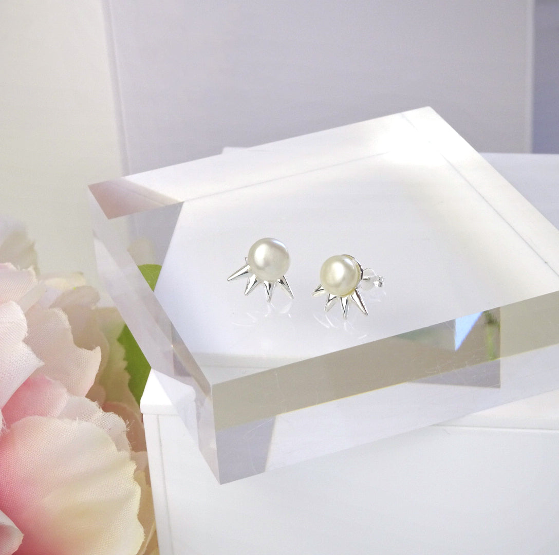 Sterlingsilber Süßwasserperle Zacken Ohrstecker