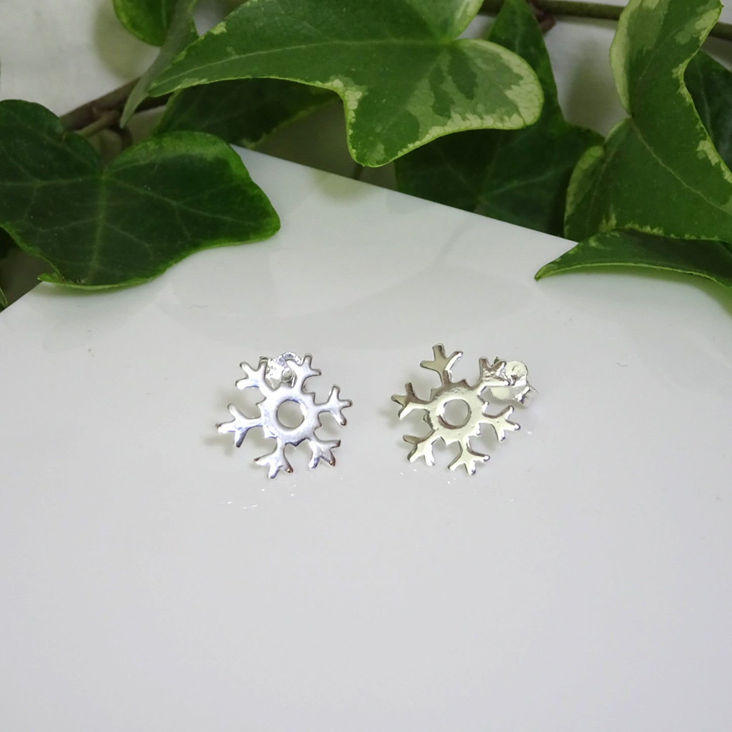 Sterlingsilber Schneeflocke Ohrstecker