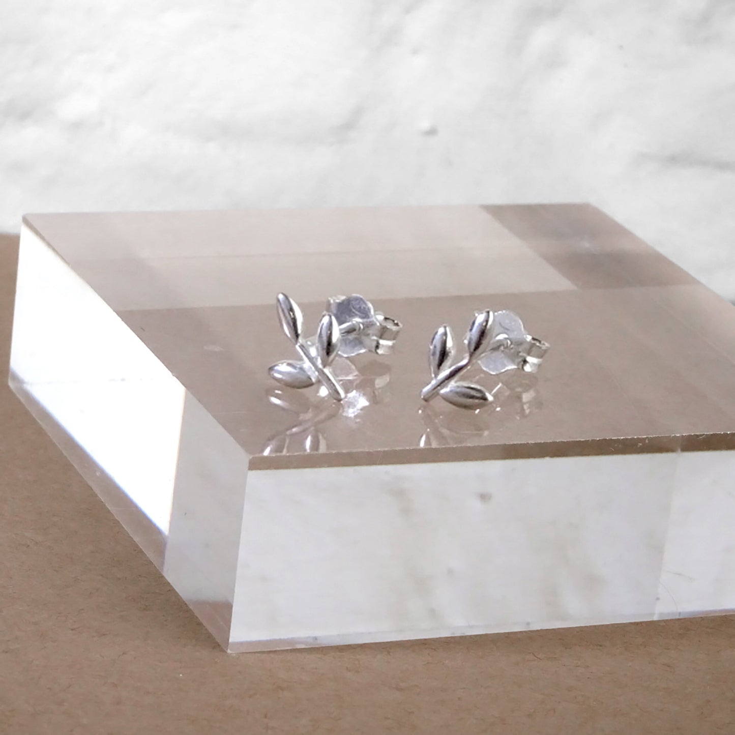 Sterlingsilber Klein Blatt Ohrstecker