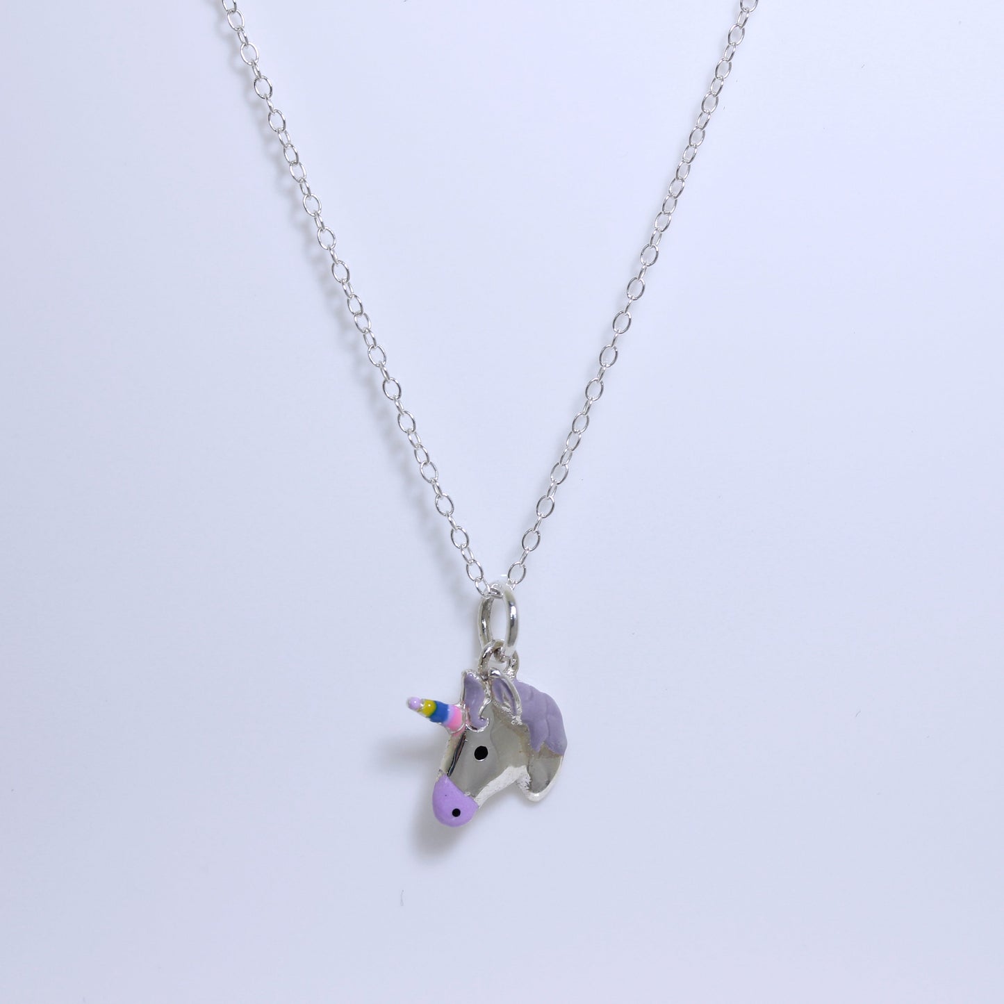 Sterlingsilber-Emaillekette mit Einhorn – 14–32 Zoll