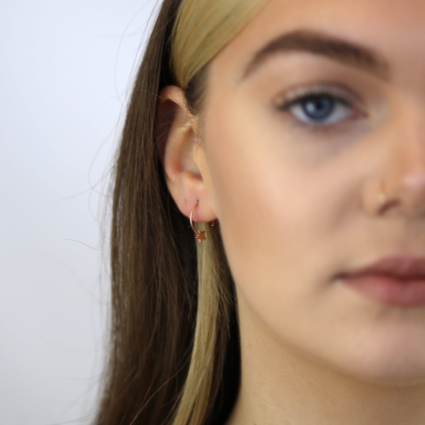 Rosévergoldet Sterlingsilber Stern Durchzieher Ohrringe