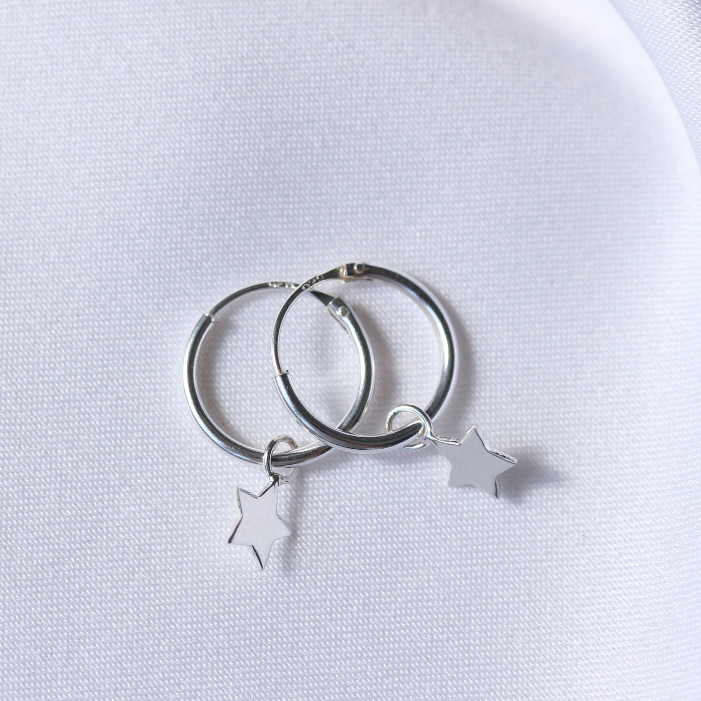 Klein Sterlingsilber Stern Anhänger 12mm Klappcreolen Ohrringe