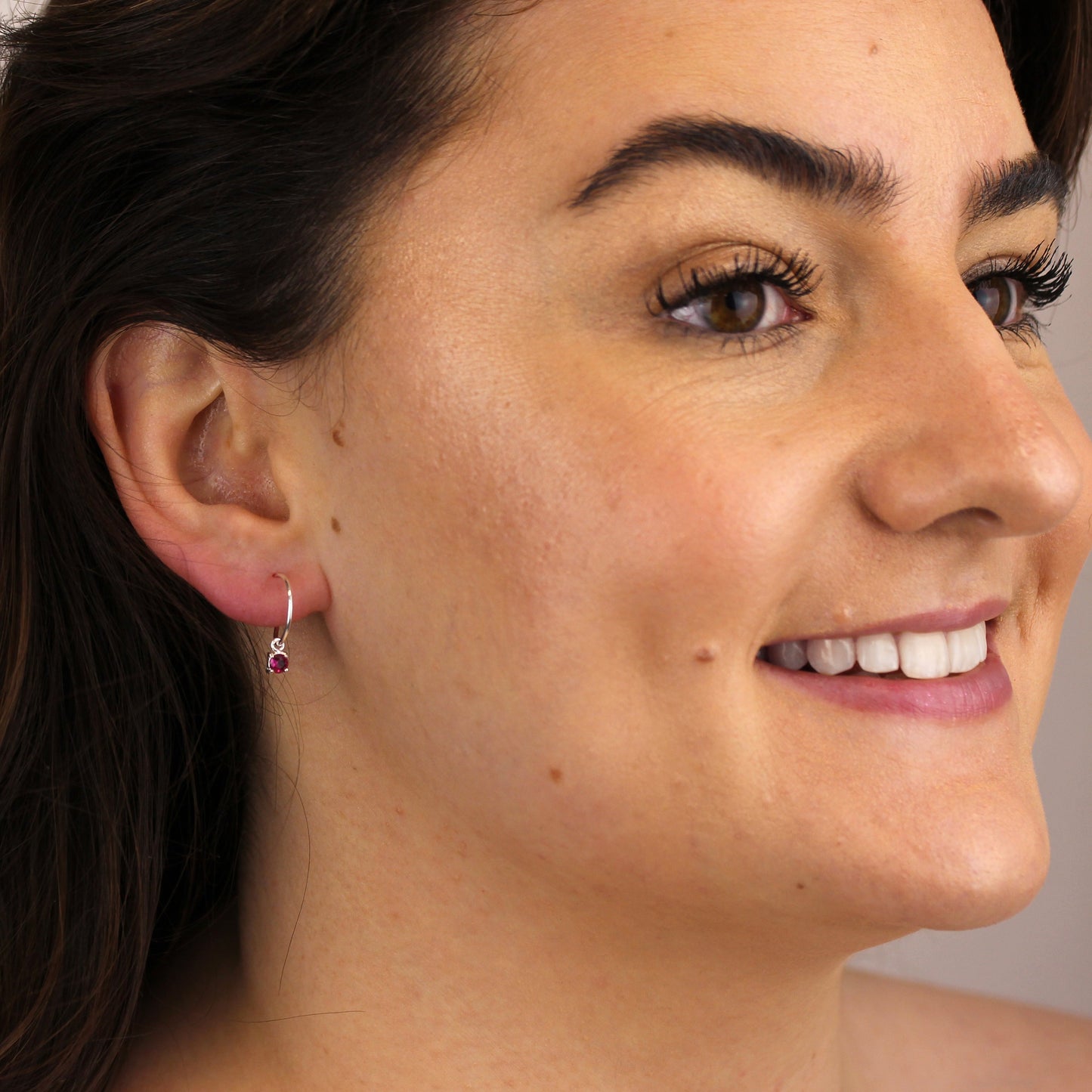 Sterlingsilber Rubin CZ Juli Geburtsstein 12mm Creolen Ohrringe