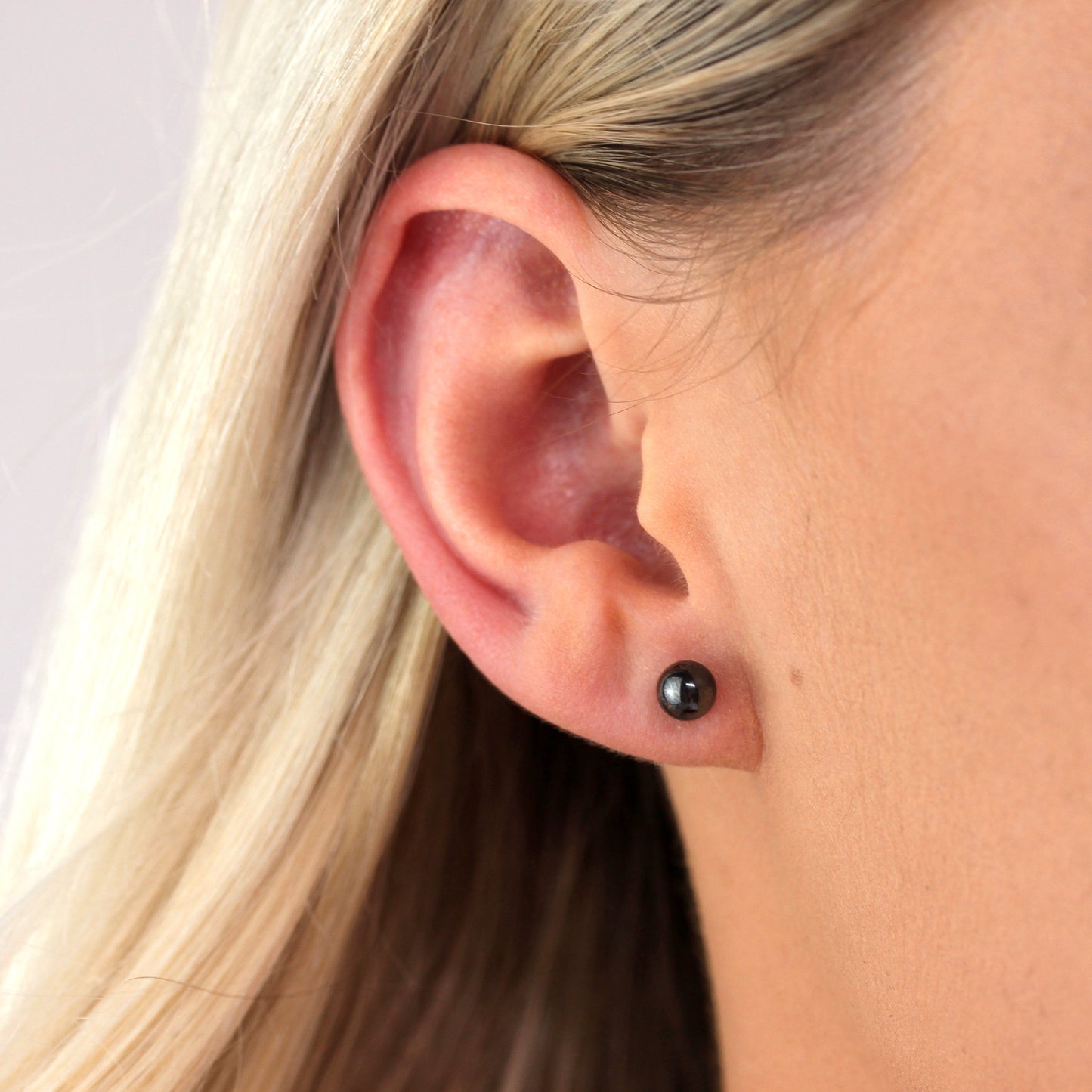 9 Karat Gold & 5mm Hämatit Ohrstecker