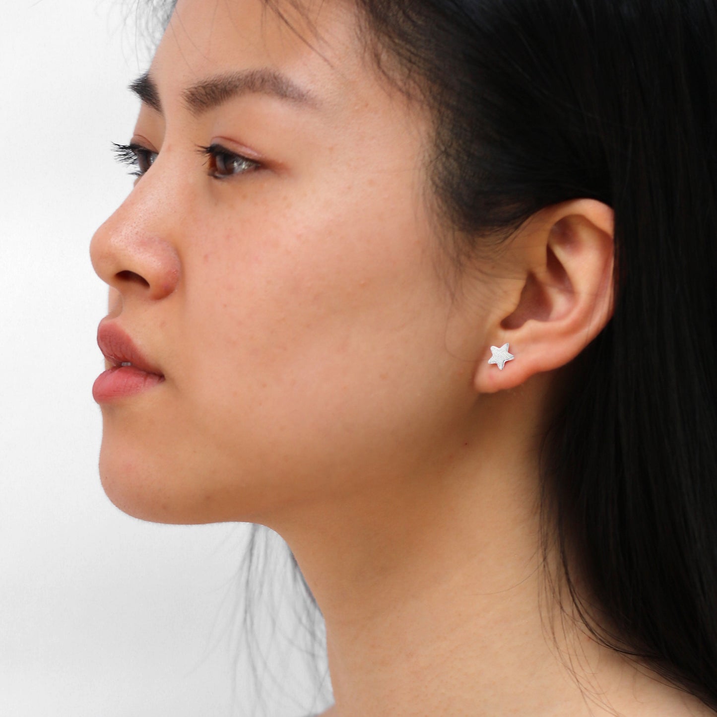 Sterlingsilber Gebürstet Flach Stern Ohrstecker