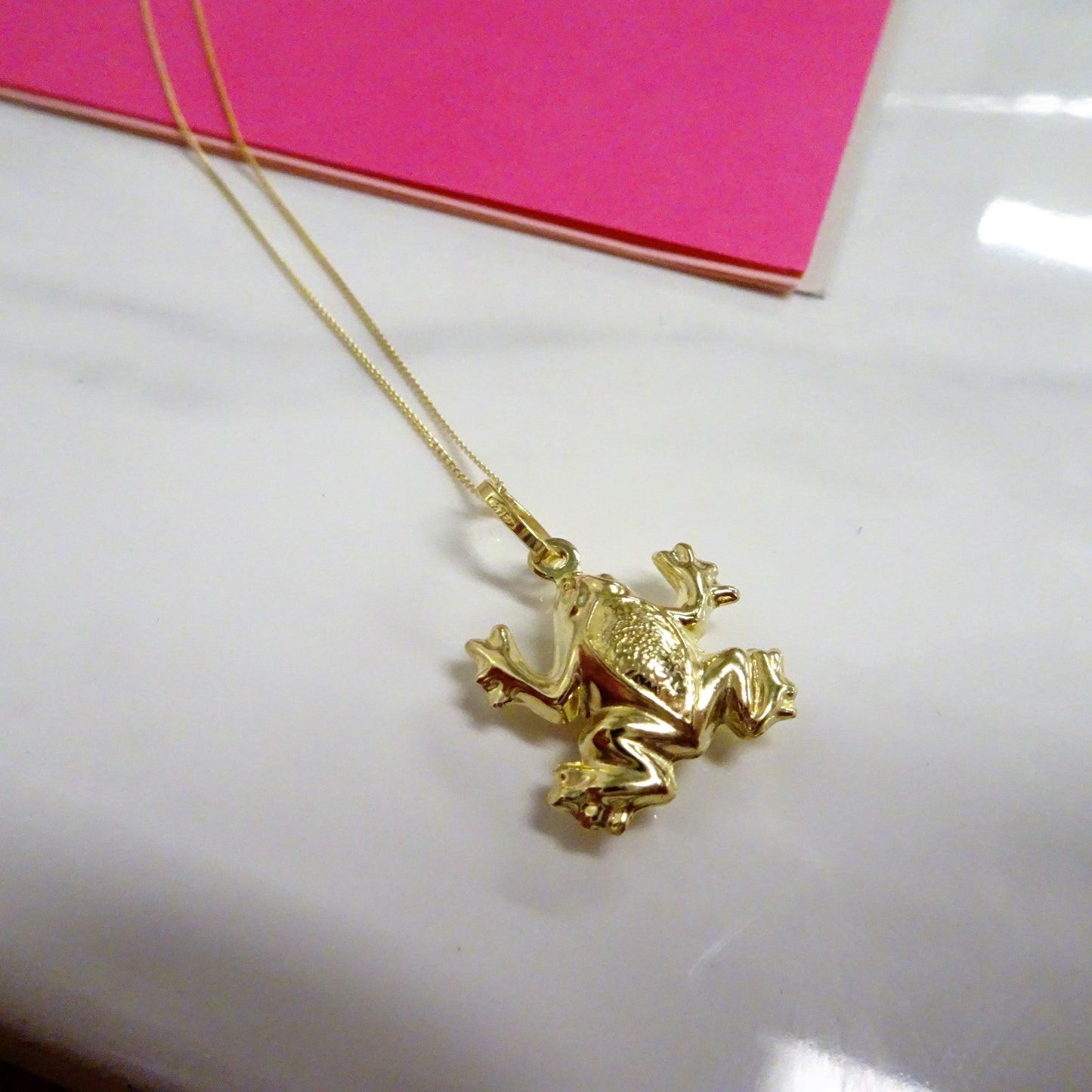9 Karat Hohl Gold Frosch Halskette - 45,5cm Kette