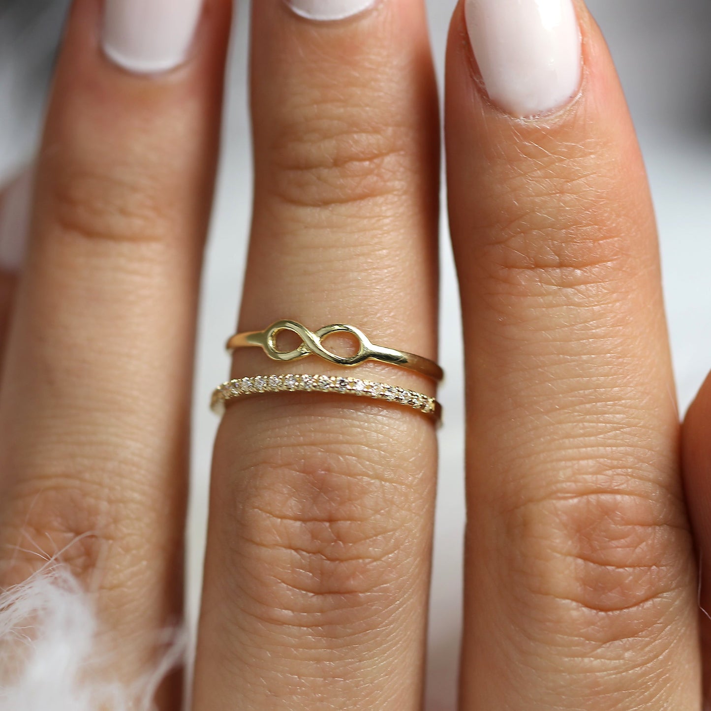 9 Karat Gold Infinity & Eternity Stapelringe im Set