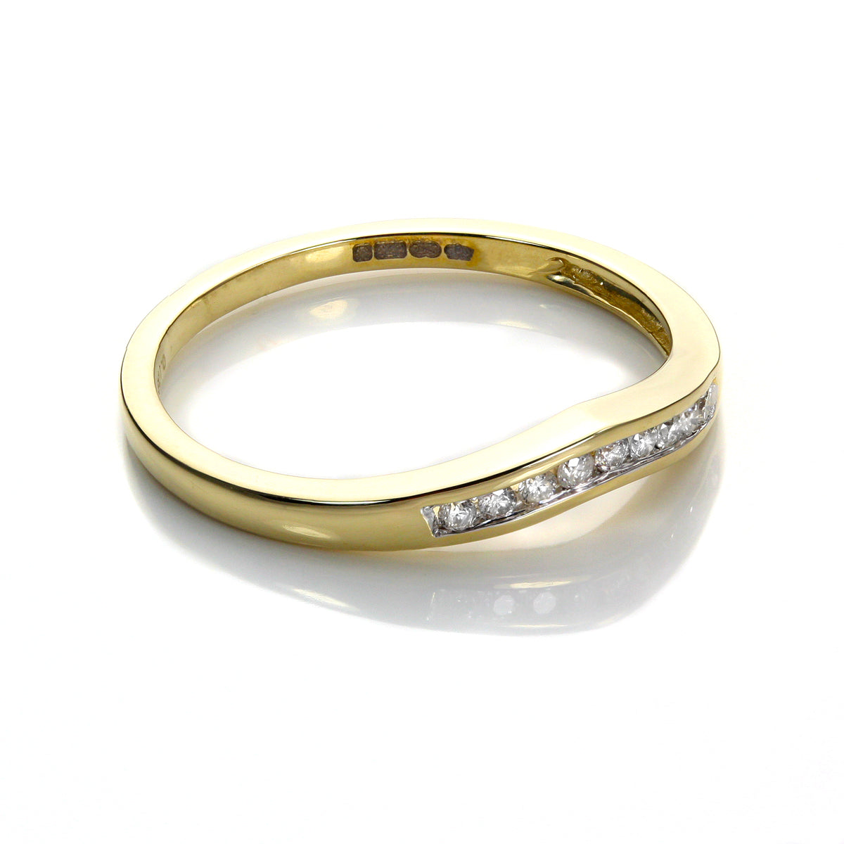 9 Karat Gelbgold 0,1 Karat Diamant Wishbone Ring