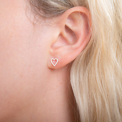 Sterlingsilber Offen Herz Ohrstecker
