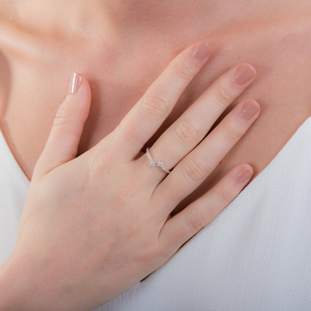 Sterlingsilber Größenverstellbarer Ring mit CZ Kristall Kreuzen