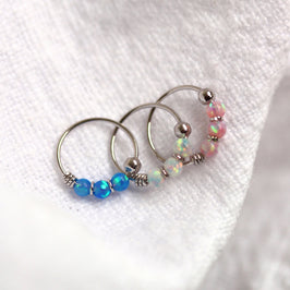 9 Karat Weiß & Opal Perlen Nasenring