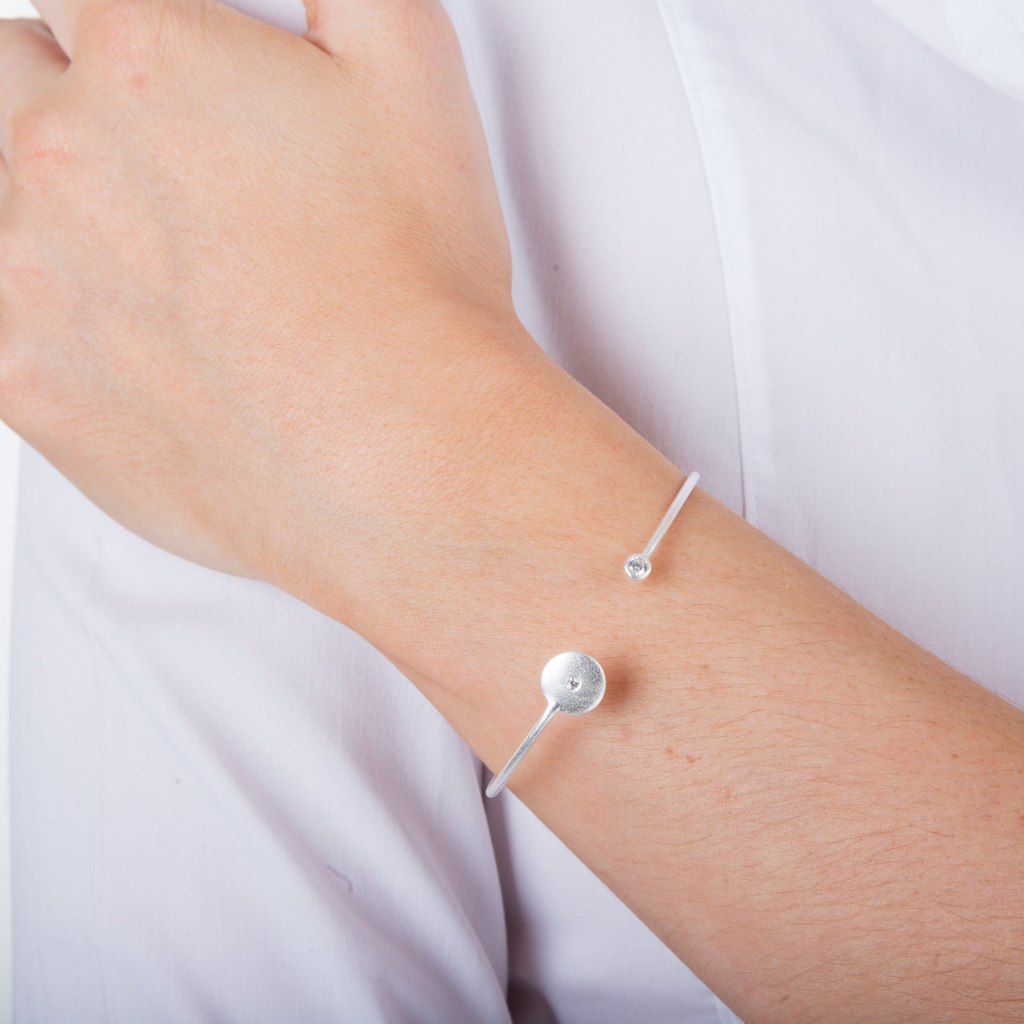 Sterlingsilber 55mm Gebürstet Sterlingsilber & CZ Kristall Armreif