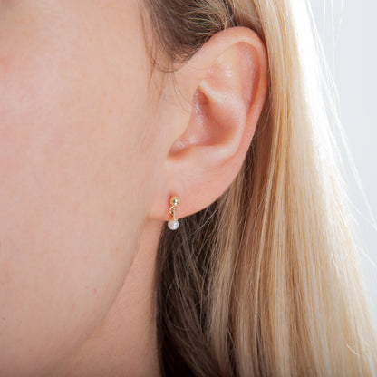 9 Karat Gold Klein Süßwasserperle Kugel Hänge Ohrstecker