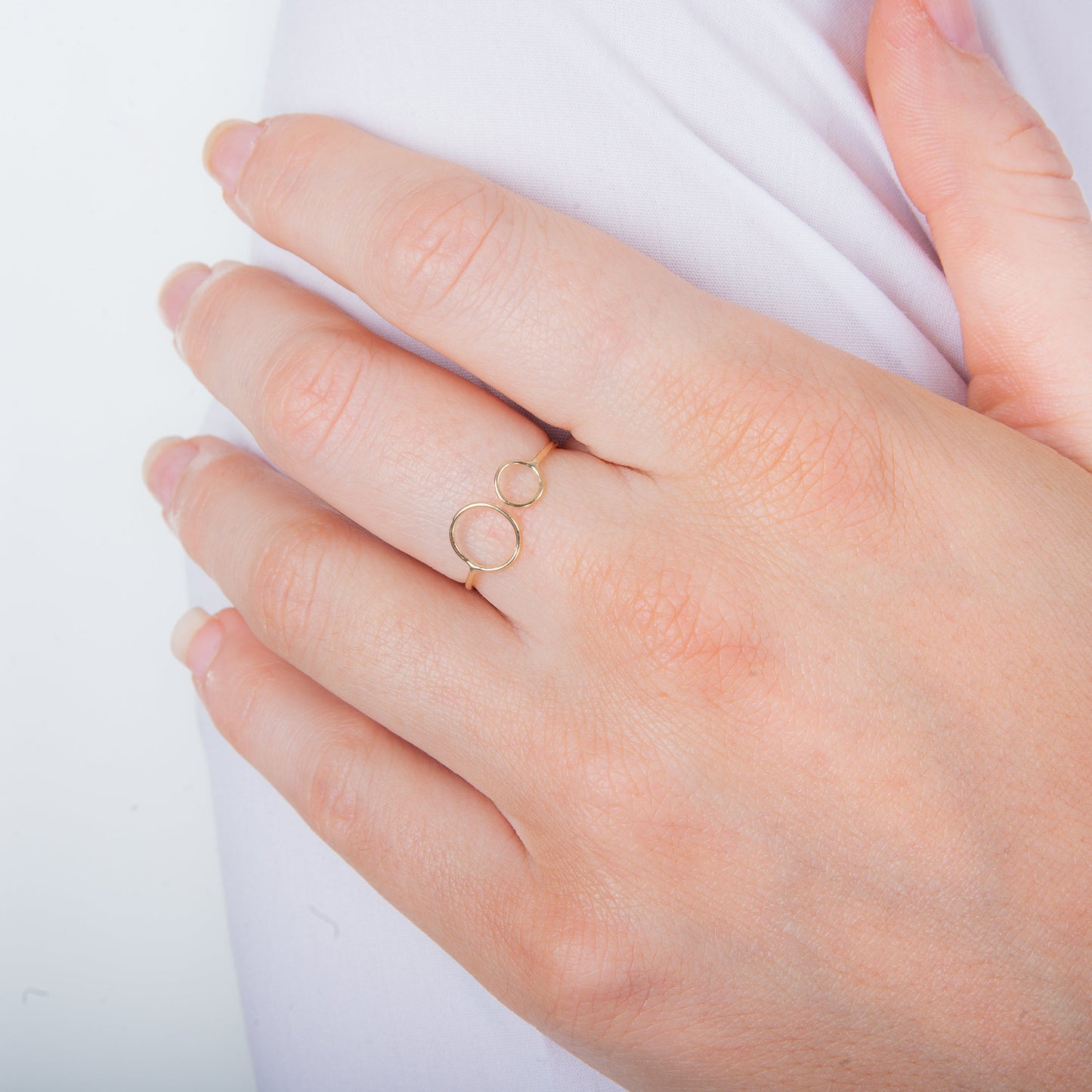 9 Karat Gelbgold Offen Zweifach Kreis Größenverstellbar Ring