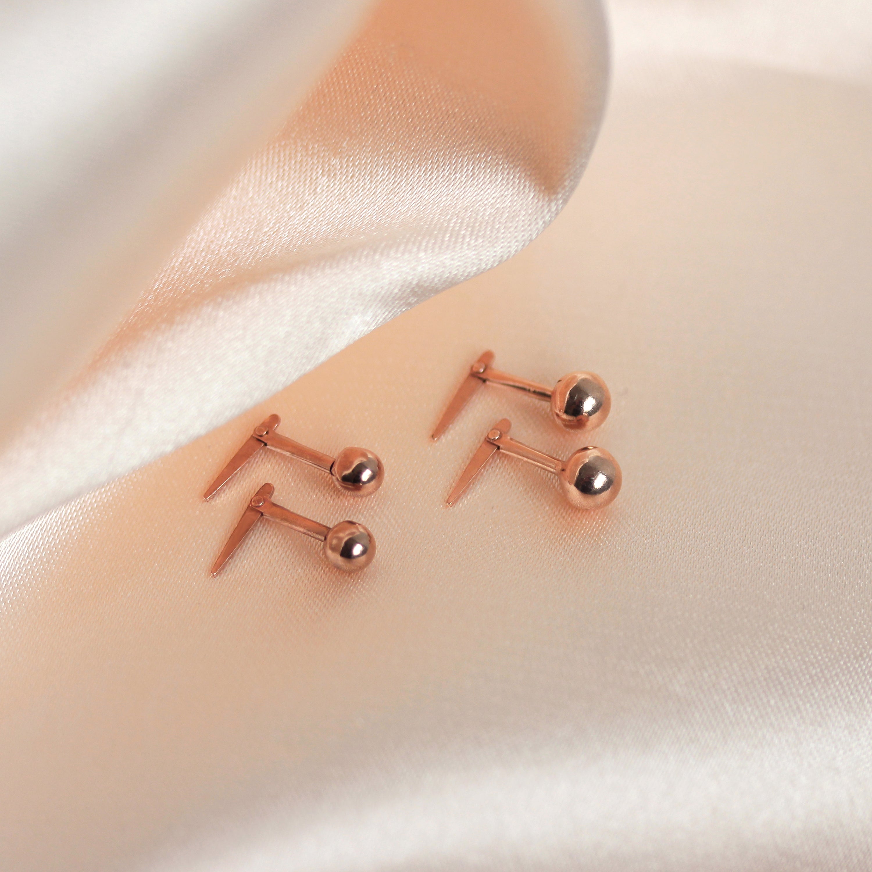 Rosévergoldetes Sterlingsilber 3-5 mm Kugel Andralok Ohrstecker