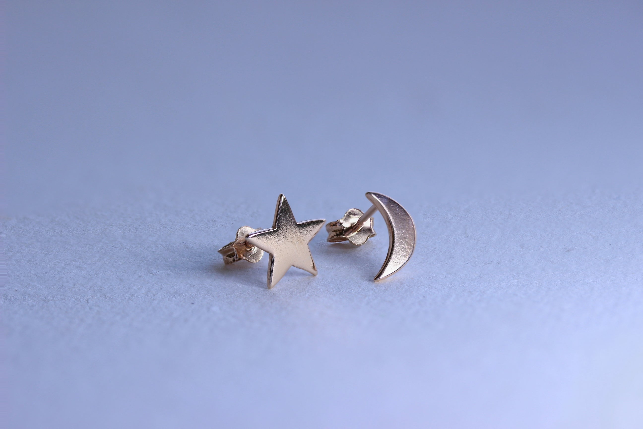 Rosévergoldet Sterlingsilber Mond & Stern Ohrstecker