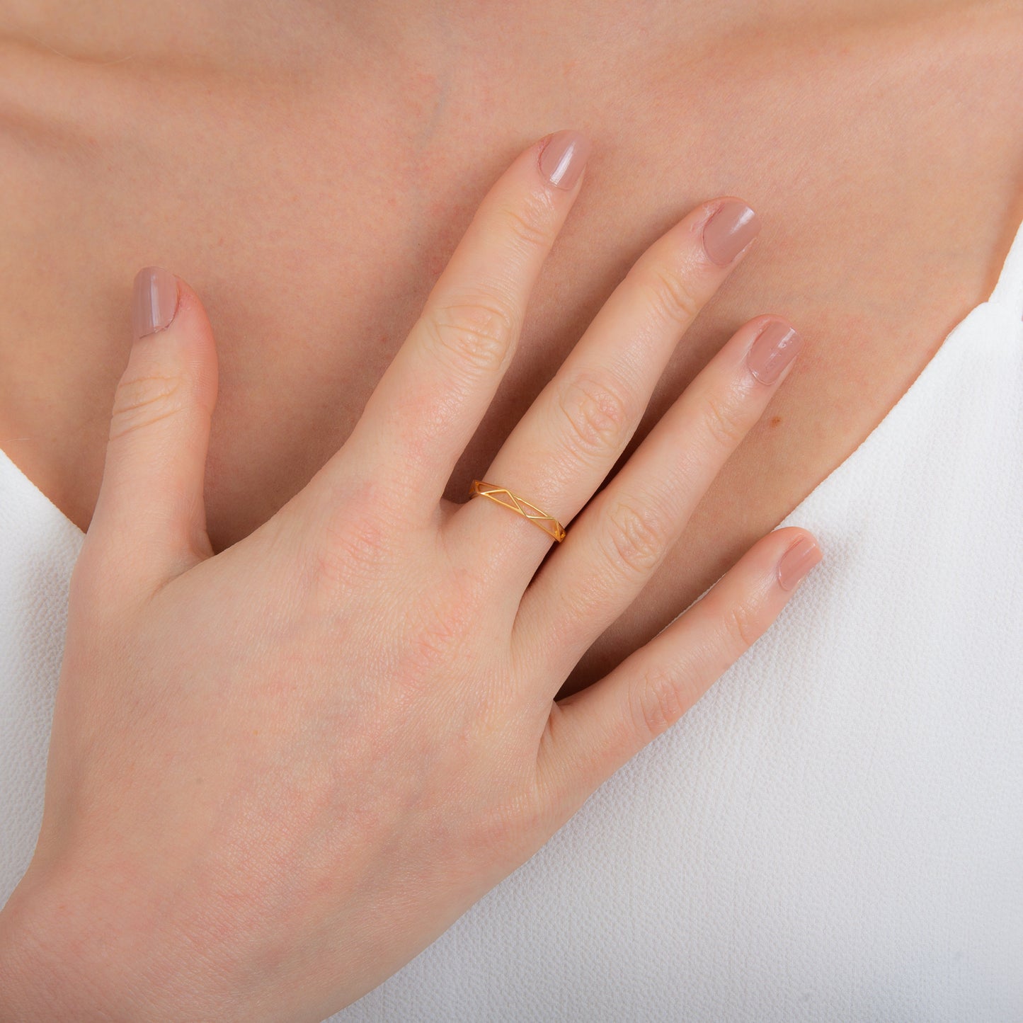 Vergoldet Dreiecke Geometrie Ring Größenverstellbar