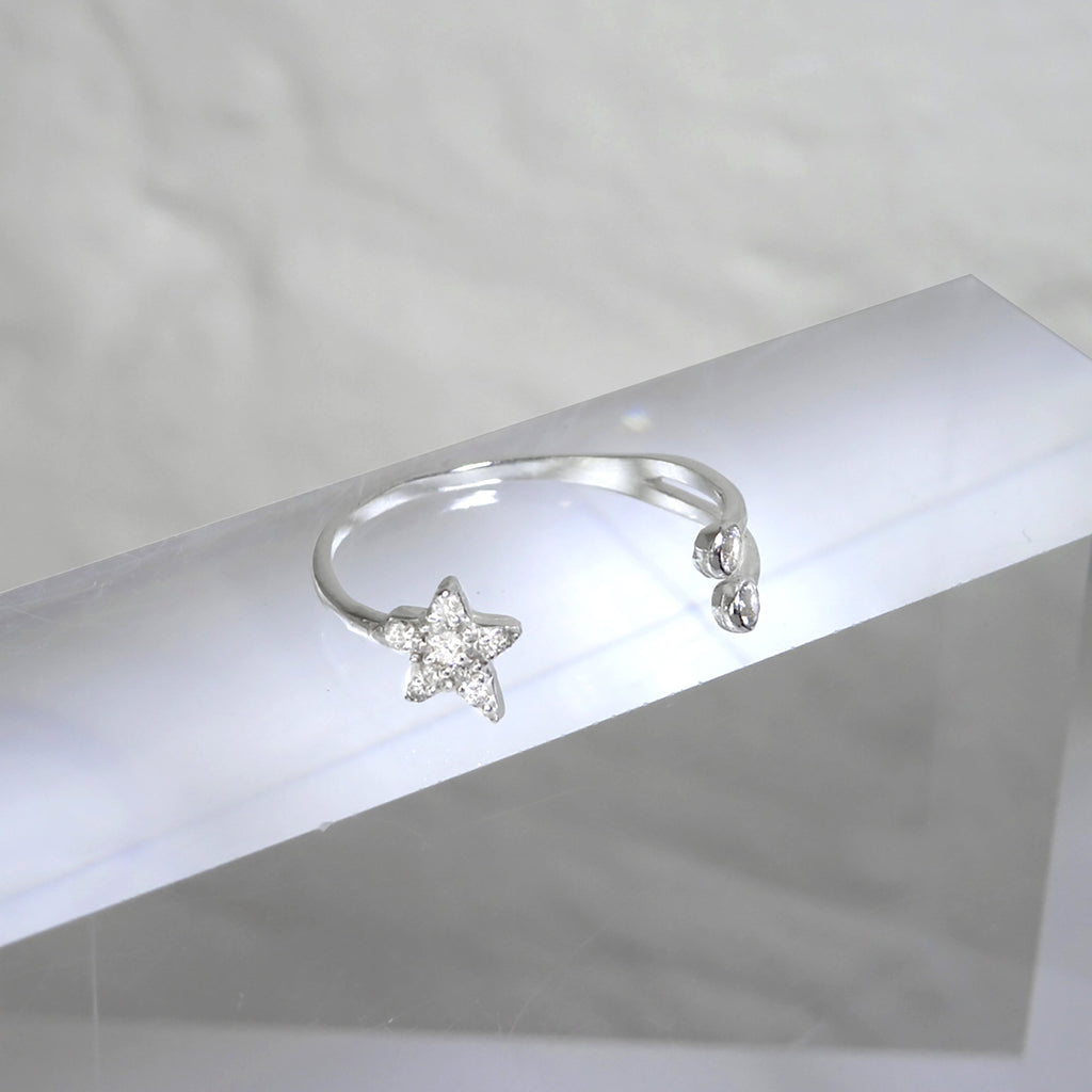 Sterlingsilber Klar CZ Kristall Stern Offen Ring Größenverstellbar