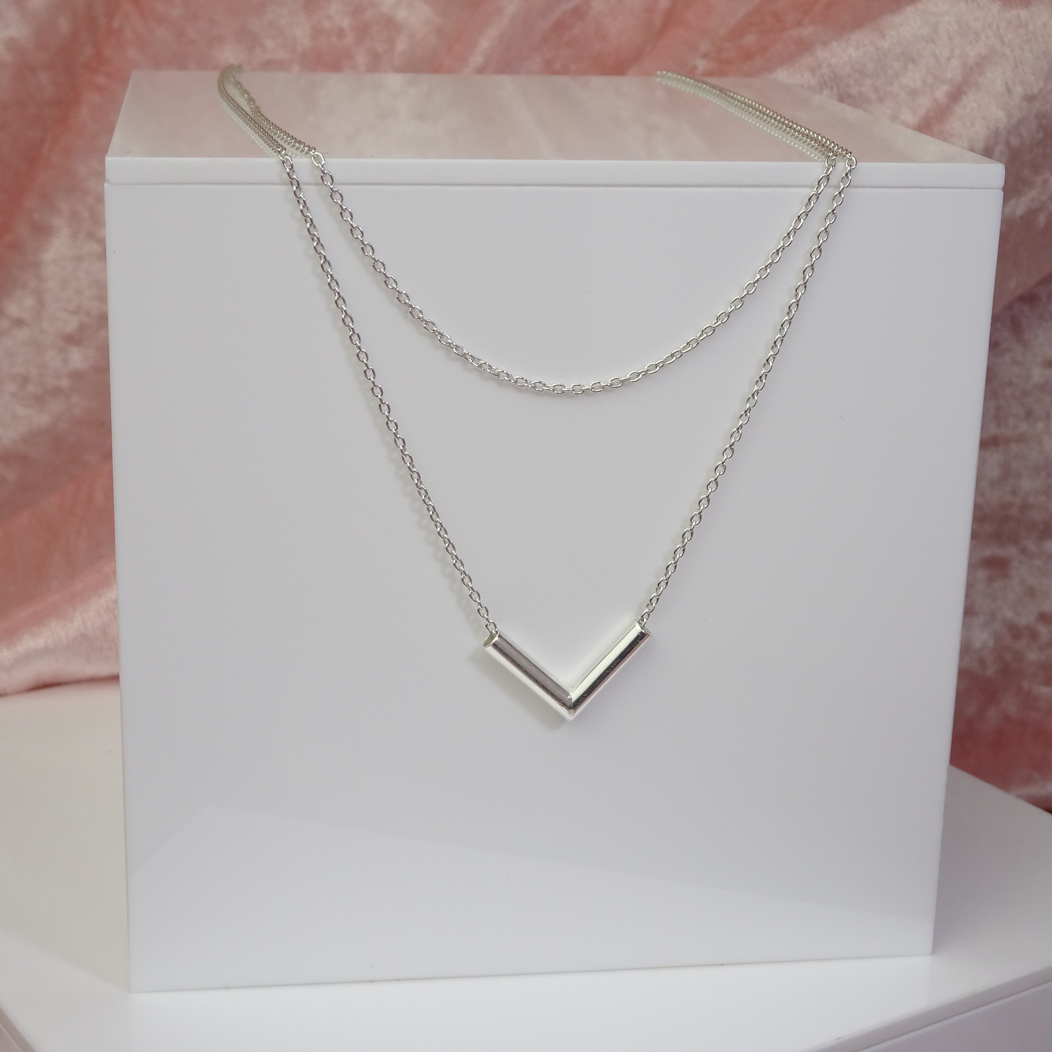 Sterlingsilber Zwei Lagig V - Stange 40,5 cm Halskette