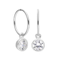 Charm-Creolen aus Sterlingsilber mit klarem Kristall in Zargenfassung, 12 mm