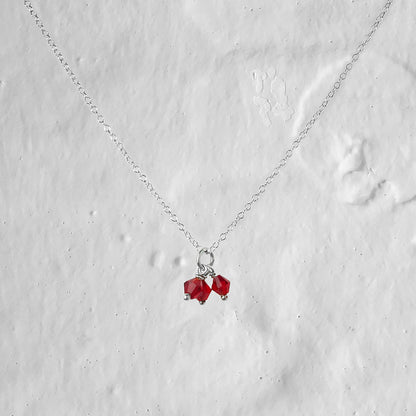 Dreifache Halskette aus Sterlingsilber mit roten CZ-Perlen – 14–22 Zoll
