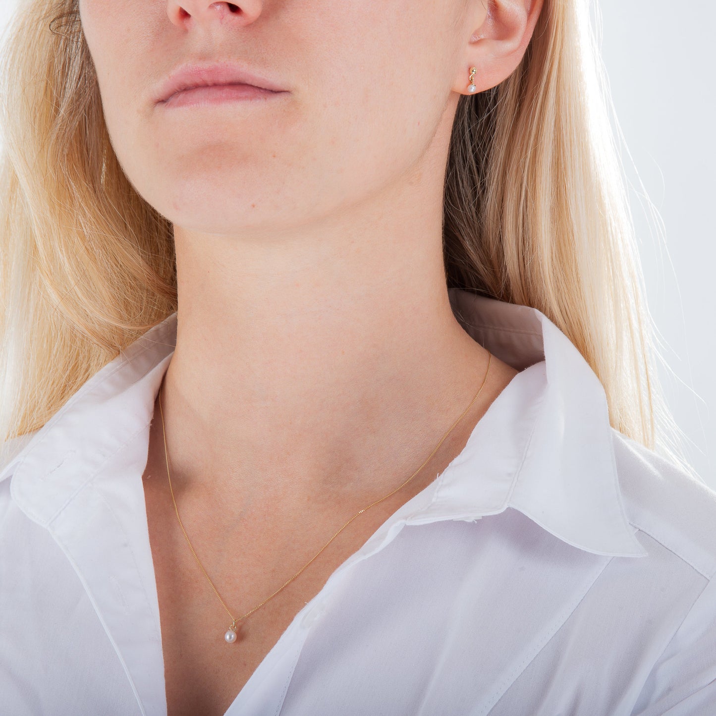 Halskette aus 9 Karat Gold mit 4 mm großen weißen Süßwasserperlen – 16–20 Zoll