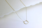 9 Karat Gold Fein Karma Kreis Halskette 45,5 cm