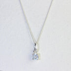 Halskette aus Sterlingsilber mit Aquamarin CZ, Geburtsstein für März, mit Krappenfassung – 14–32 Zoll