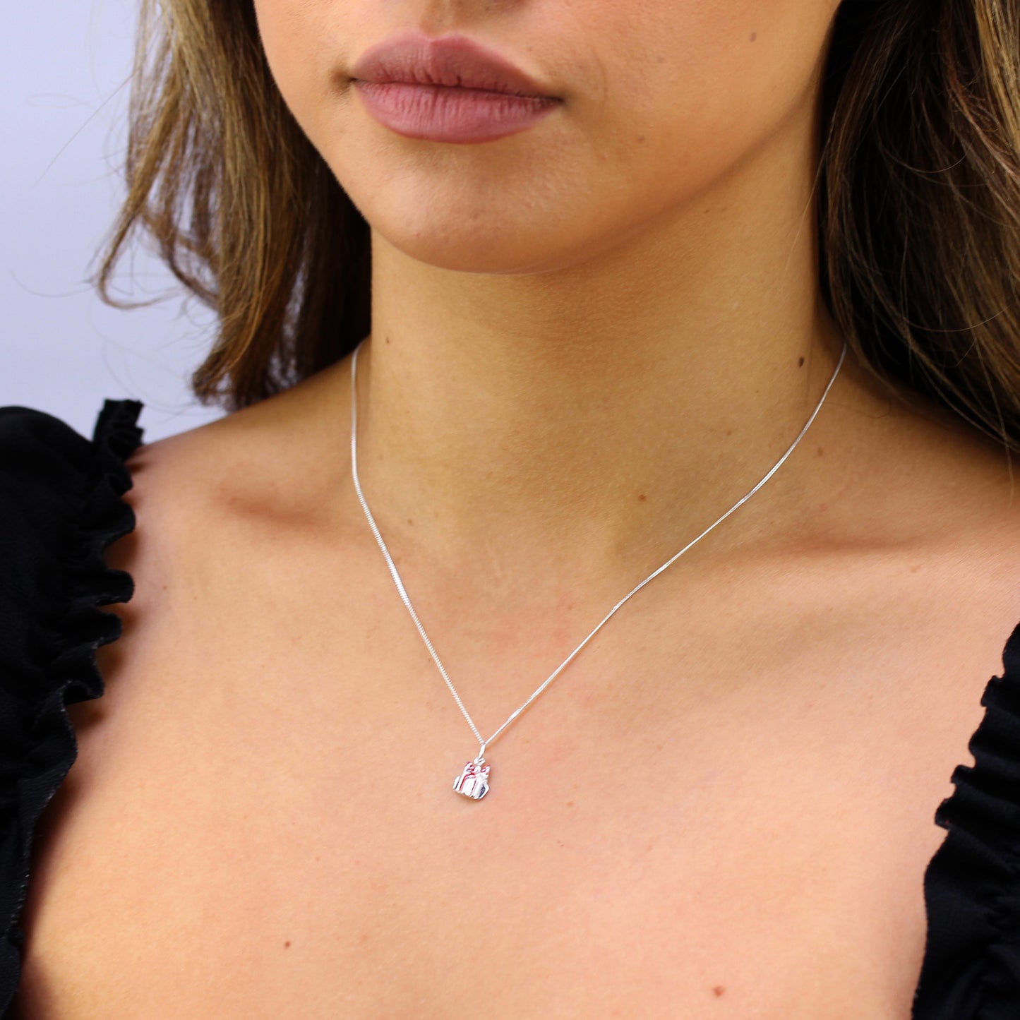 Halskette aus Sterlingsilber mit emailliertem Weihnachtsgeschenk – 16–32 Zoll