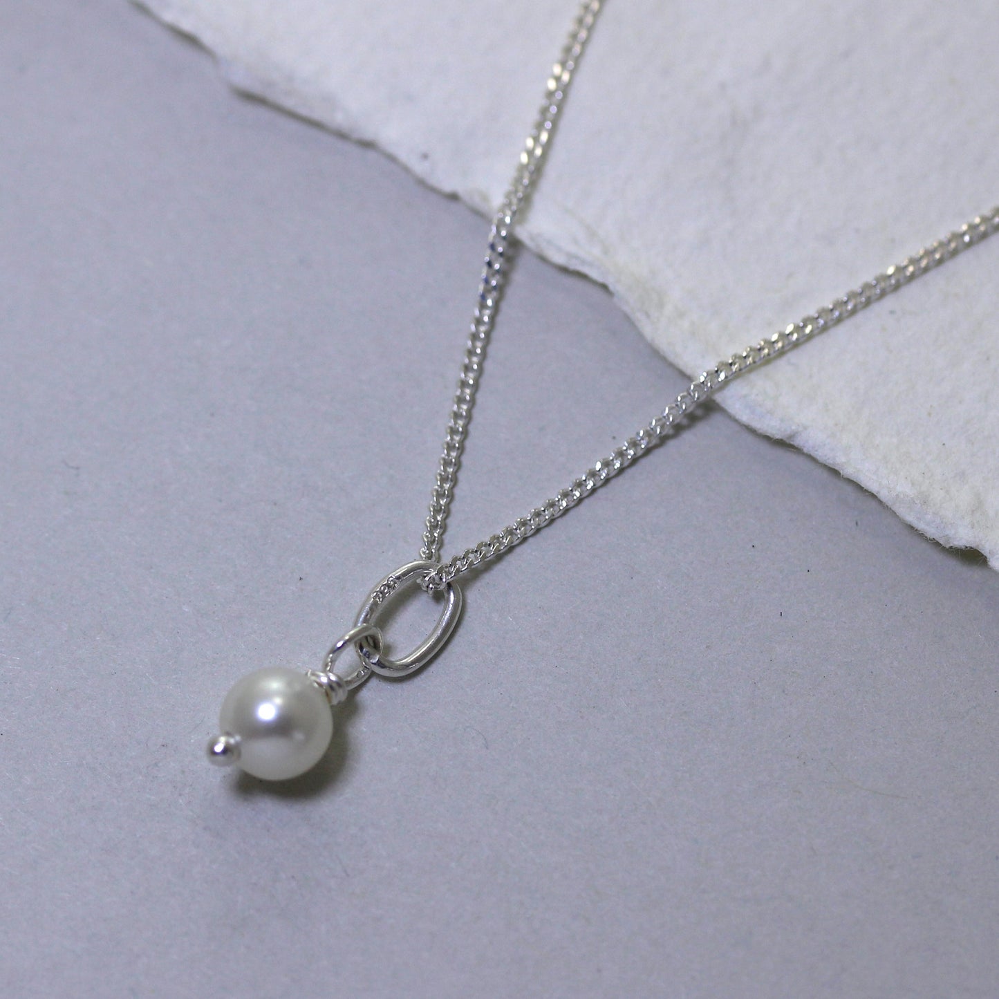 Halskette aus Sterlingsilber mit runden Süßwasserperlen – 16–32 Zoll