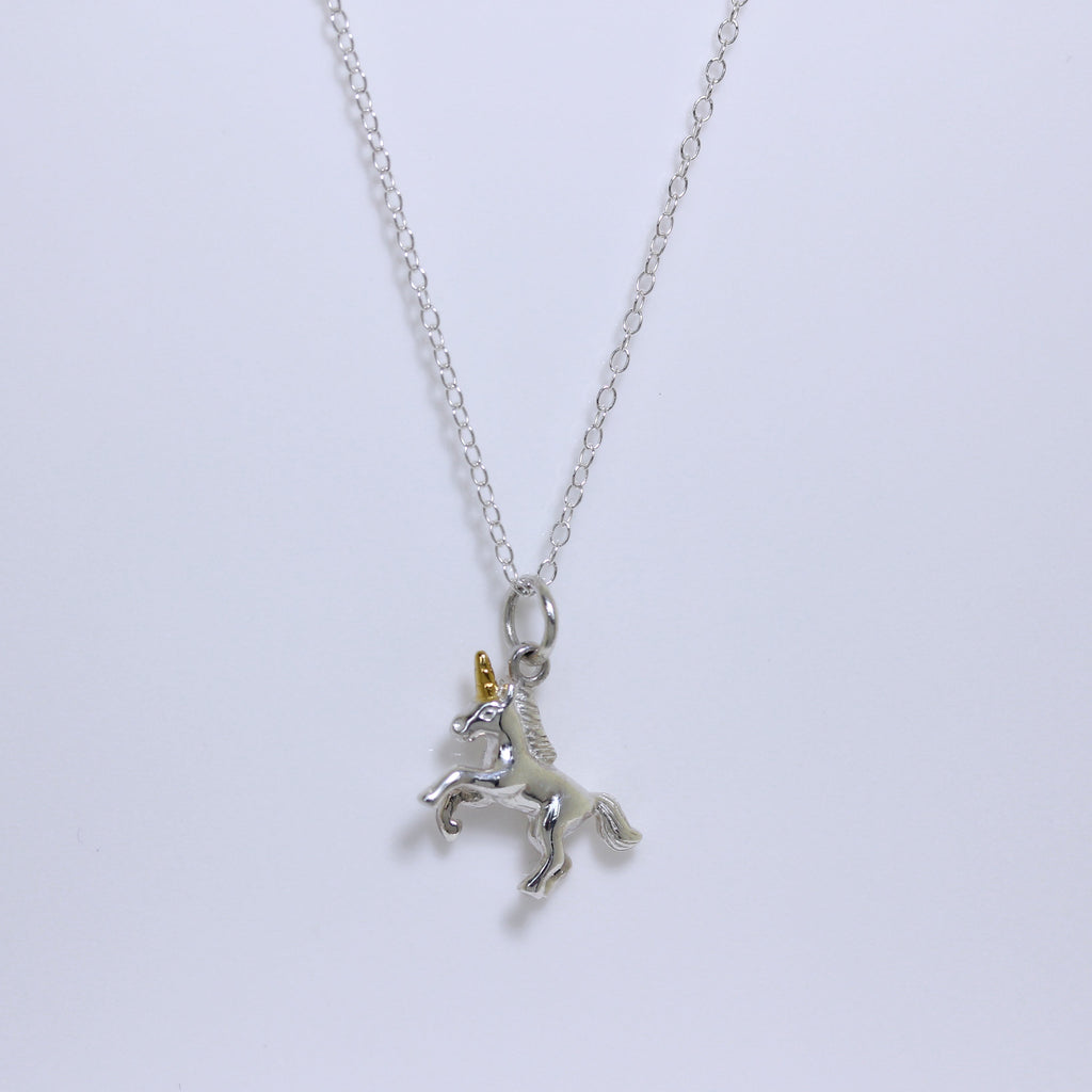 Sterlingsilberkette mit tänzelndem Einhorn – 14–32 Zoll