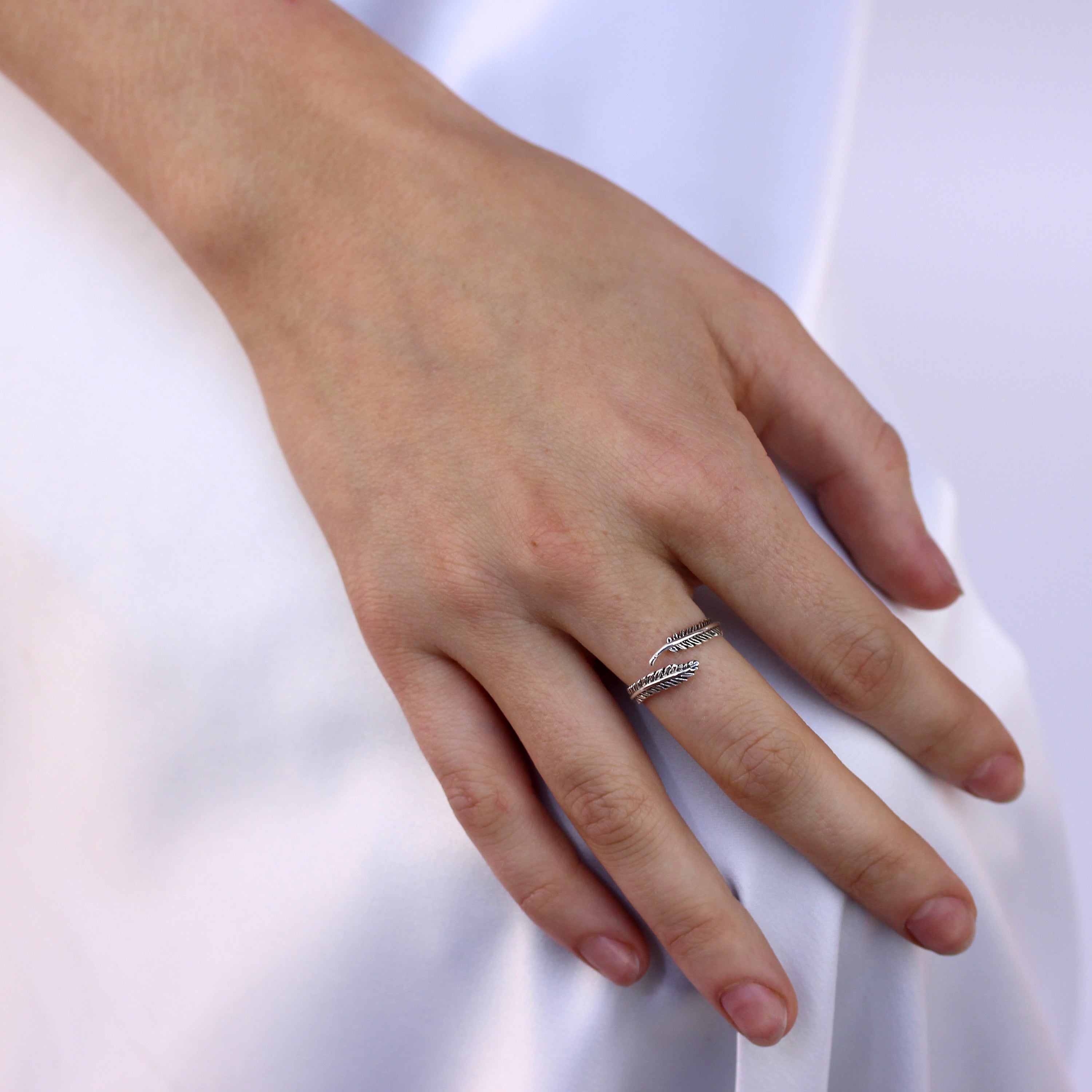 Sterlingsilber Feder Offen Ring Größenverstellbar
