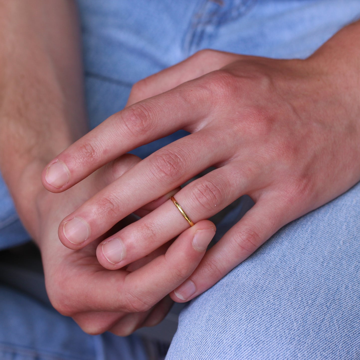 Vergoldeter Sterling Silberring in D-Form, 2 mm