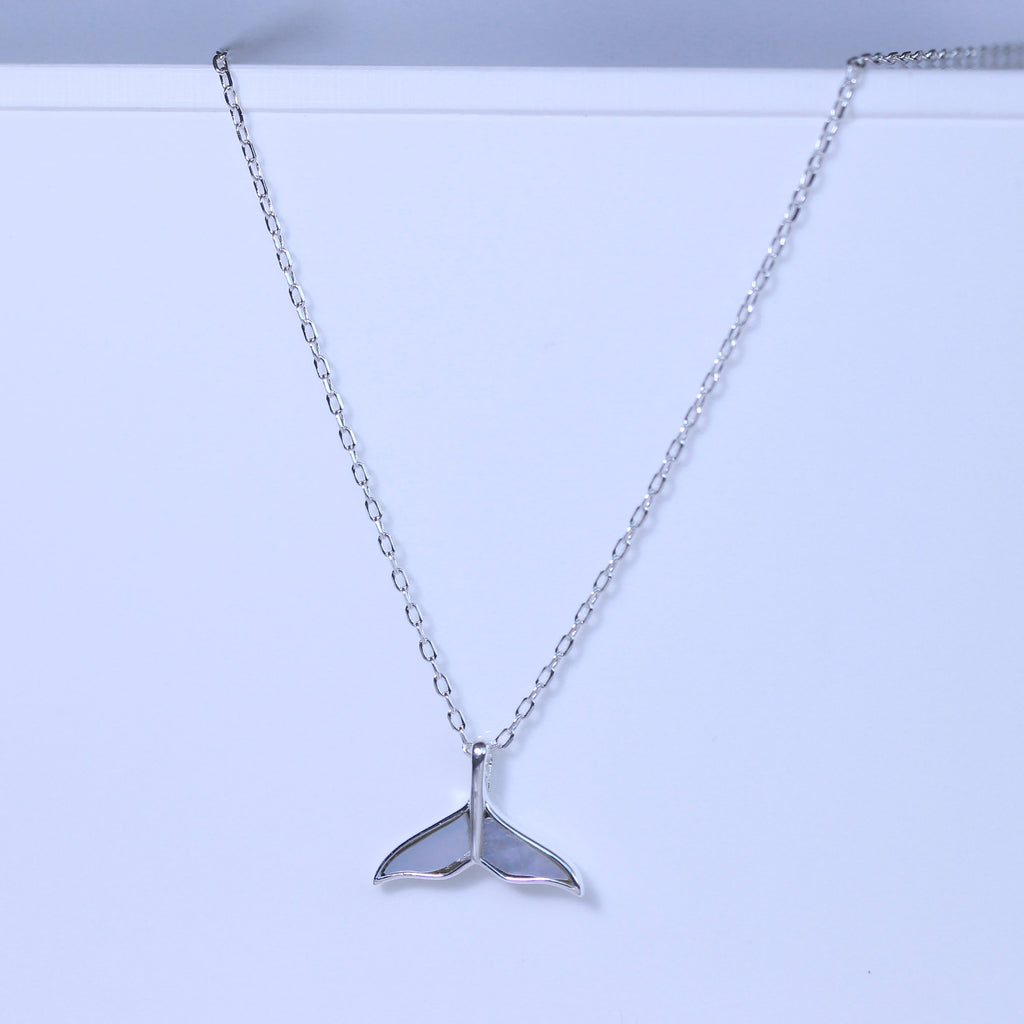 Sterlingsilber Perlmutt Walfischschwanz Halskette 45,5 cm