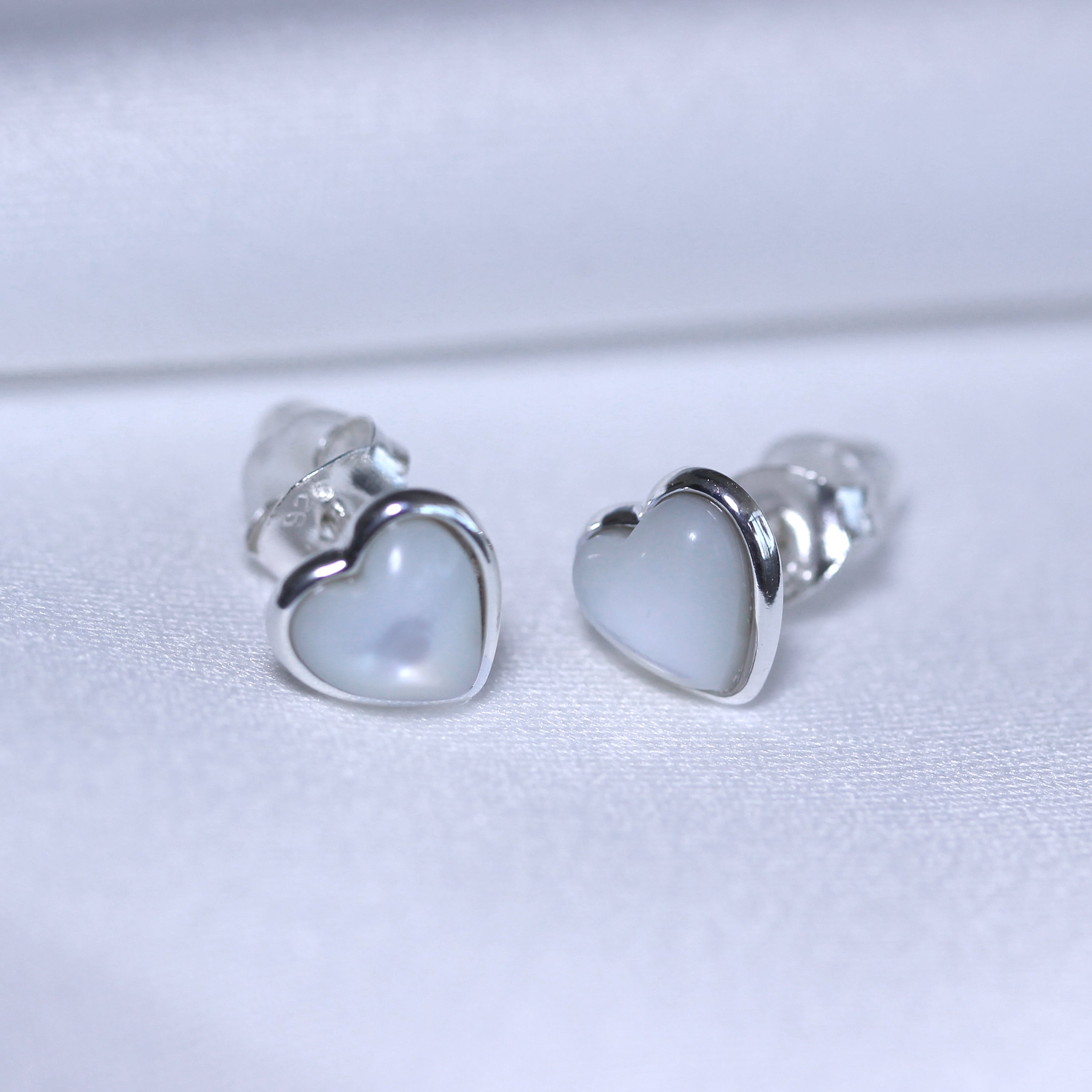 Sterlingsilber Perlmutt Herz Ohrstecker