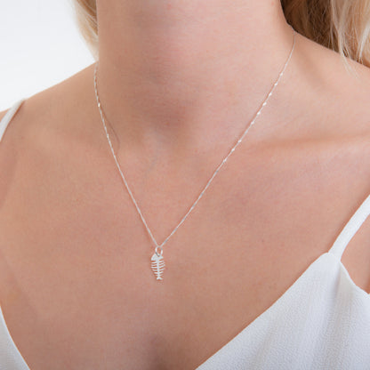 Halskette aus Sterlingsilber mit Fischgrätenmuster 16–24 Zoll