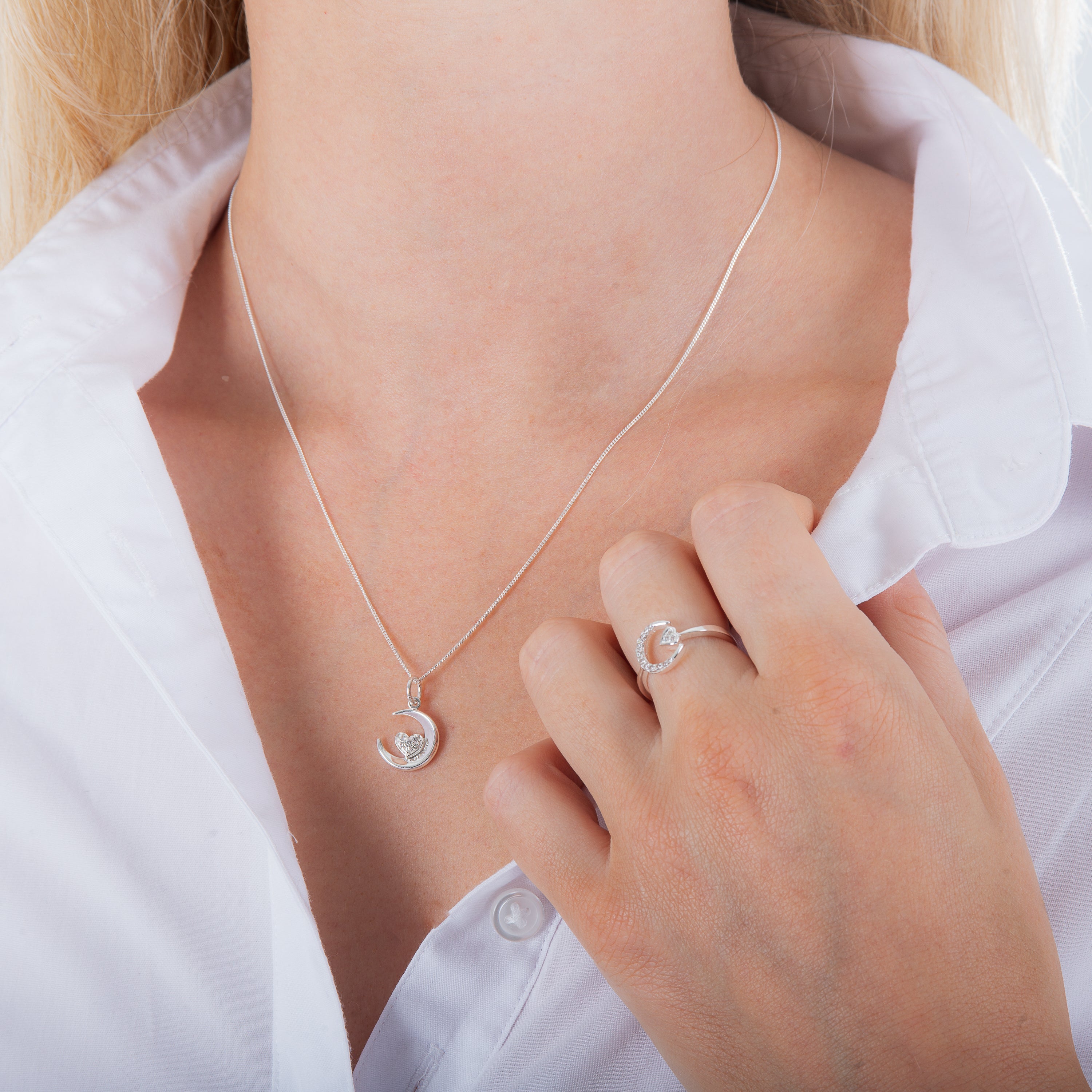 Halskette aus Sterlingsilber mit Mondsichel und Herz, 14–32 Zoll