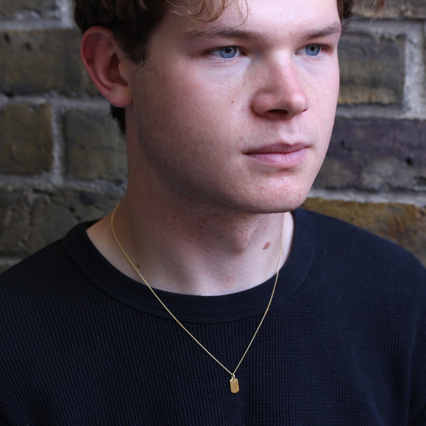 Vergoldete Sterling-Silber-Halskette mit gravierbarem Mini-Anhänger