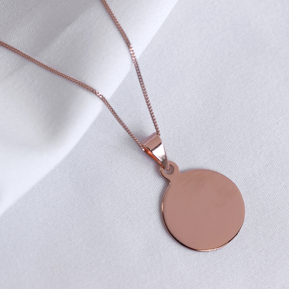 Roségoldplattierte Sterlingsilberkette mit rundem Anhänger, gravierbar 35-81 cm