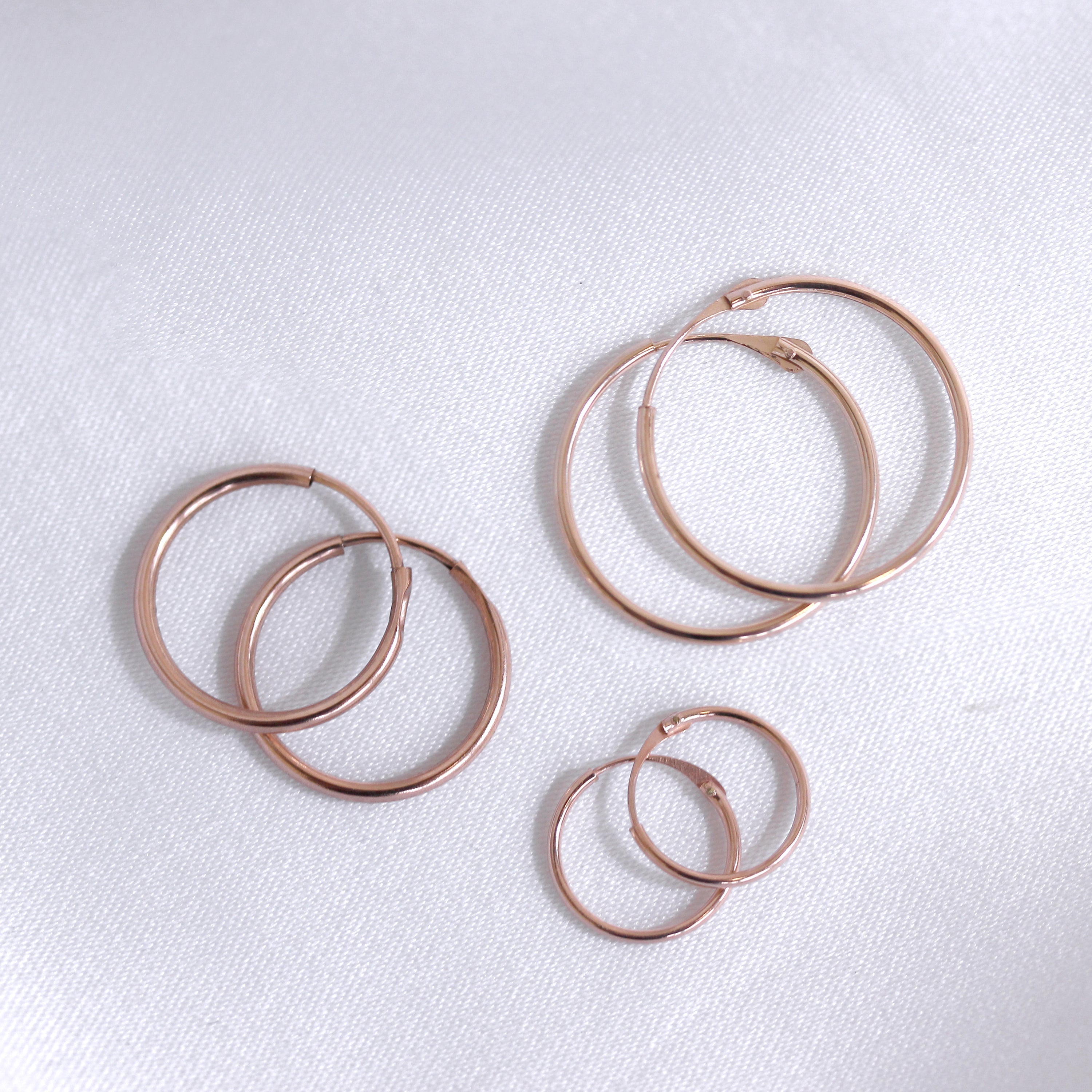 Dreifach 9 Karat Roségold 10 14 18 mm Schläfer Creolen Ohrringe Satz