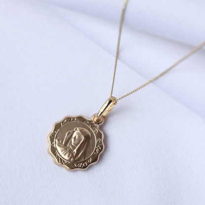 9ct Gold Round Madonna with Child Necklace 16 - 22 Inches