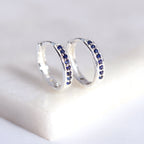 Sterlingsilber Saphir CZ Pavé Fassung 15 mm Klappcreolen Ohrringe