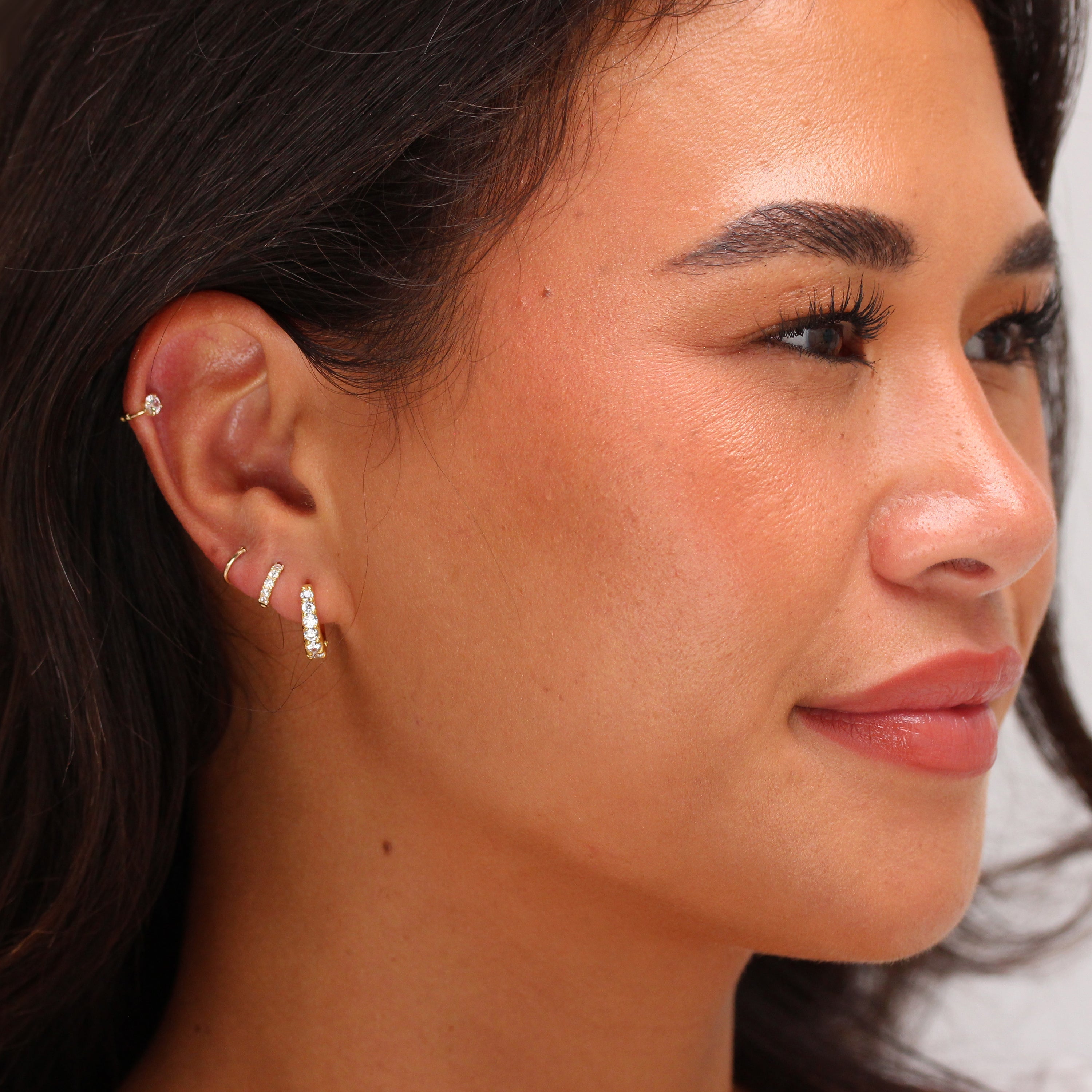 9 Karat Gold Winzig Pavé Fassung CZ 8 mm Helix Creolen 26Ga Ohrring