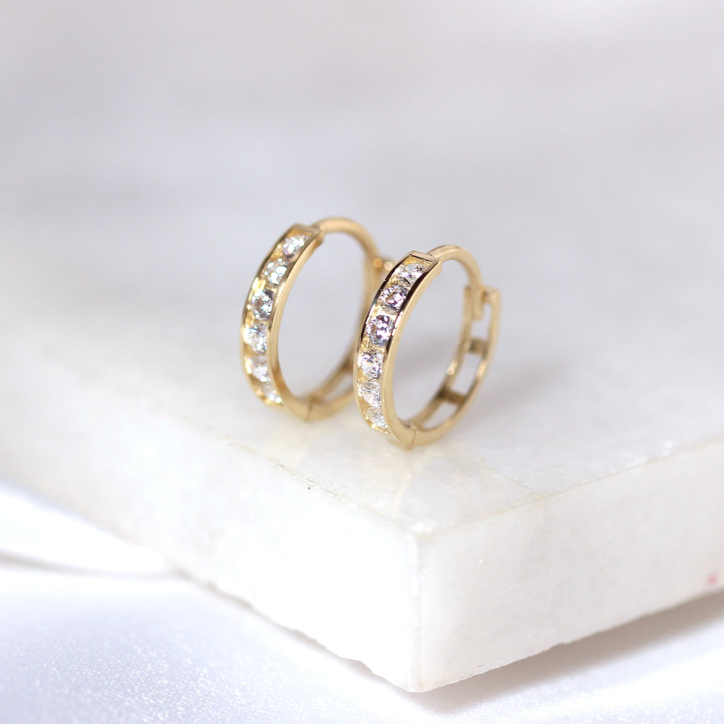 9 Karat Gold Kanal Fassung CZ 12 mm Klappcreolen Ohrringe