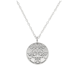 Sterlingsilber-Halskette mit Rittersporn (Geburtsblume Juli) und 13 mm Gravurplättchen, 35,5 - 56 cm