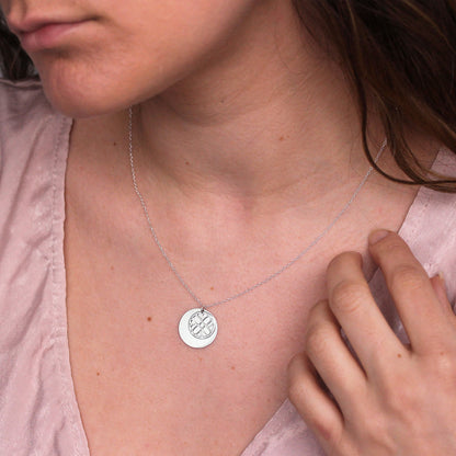 Halskette aus Sterlingsilber mit Ringelblume und 18-mm-Anhänger, 14–22 Zoll