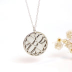 Sterlingsilber Oktober Ringelblume Geburtsblume & 18 mm Gravierbar Namensschild Halskette 35,5 - 56 cm